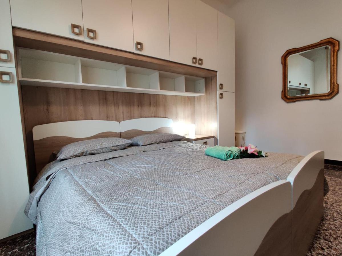 Wow Home - 175 Mq - Posteggio Privato - Davanti Porto Traghetti - Fino A 10 Posti Letto Génova Exterior foto