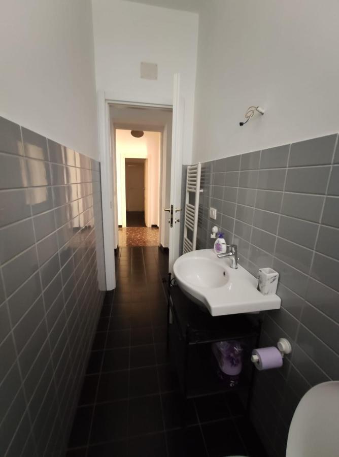 Wow Home - 175 Mq - Posteggio Privato - Davanti Porto Traghetti - Fino A 10 Posti Letto Génova Exterior foto